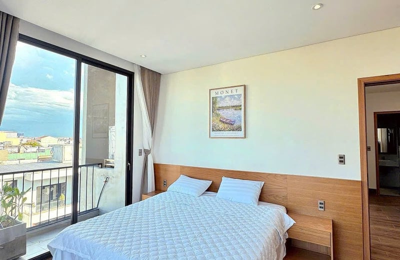 New Bright Apartment for Rent by the River, Da Nang, Vietnam