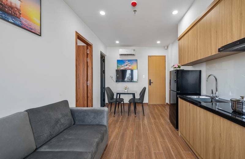 Rent a cozy, bright, and furnished apartment in Da Nang, Vietnam