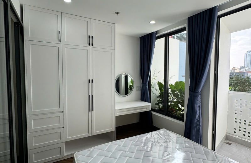 Rent a luxury 1-bedroom apartment near the beach, Son Tra, Da Nang, Vietnam
