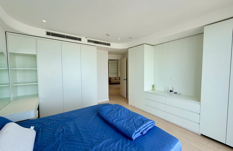 Spacious Apartment with Panoramic View for Rent, Ngu Hanh Son, Da Nang, Vietnam