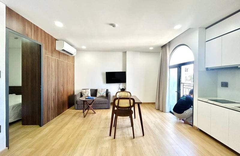 Furnished apartment for rent (near My Khe Beach), Da Nang, Vietnam