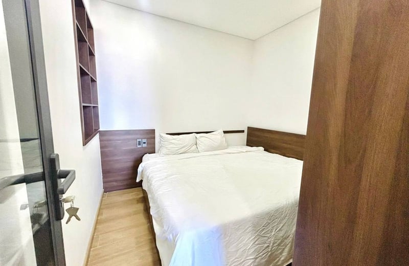 Furnished apartment for rent (near My Khe Beach), Da Nang, Vietnam