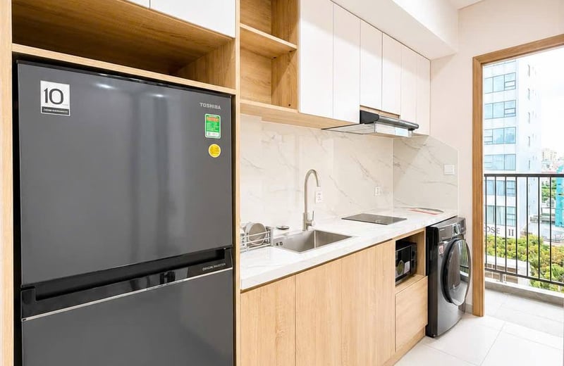 Modern, furnished apartment in a new building (near the beach), Da Nang, Vietnam