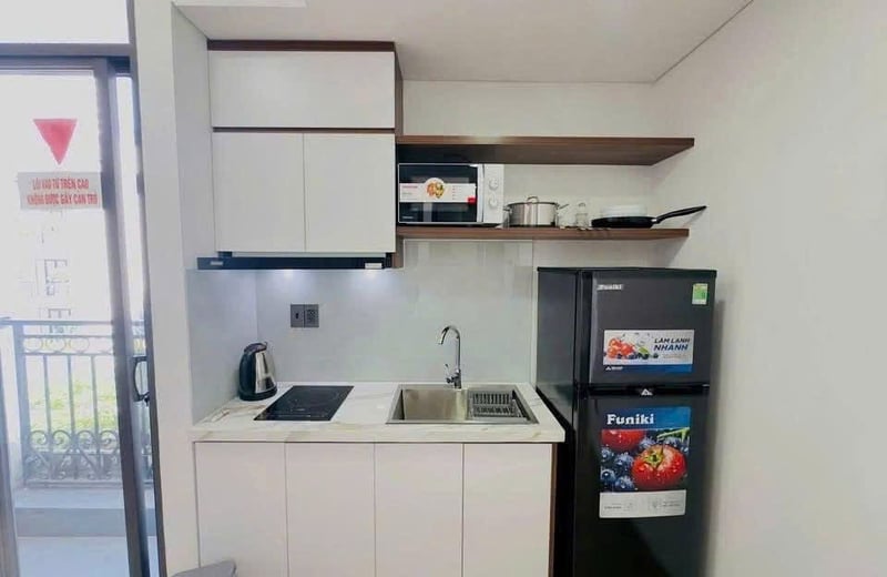 Comfortable furnished apartment rental near My Khe Beach, Da Nang, Vietnam