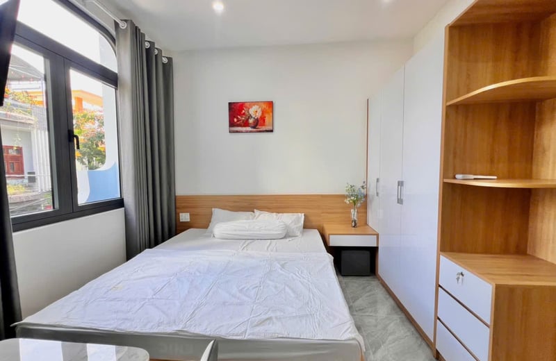 Bright studio apartment with balcony for rent near the beach, Da Nang, Vietnam