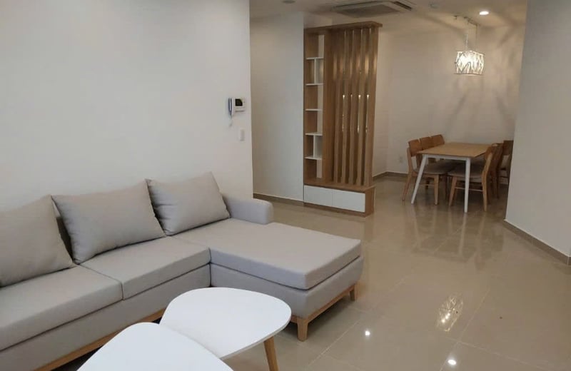 Mieten Sie eine gemütliche, möblierte 100 m² Wohnung im Blooming Tower, Da Nang