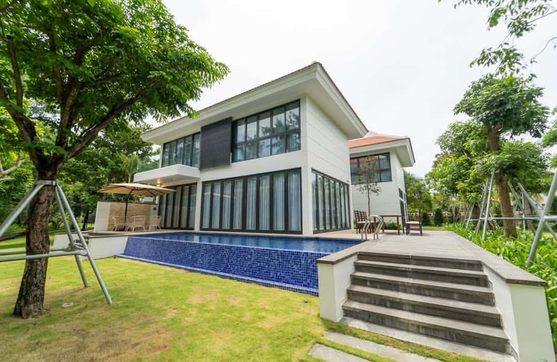 Location d'une villa luxueuse et meublée de 433 m² dans le quartier de Ngu Hanh Son, Da Nang