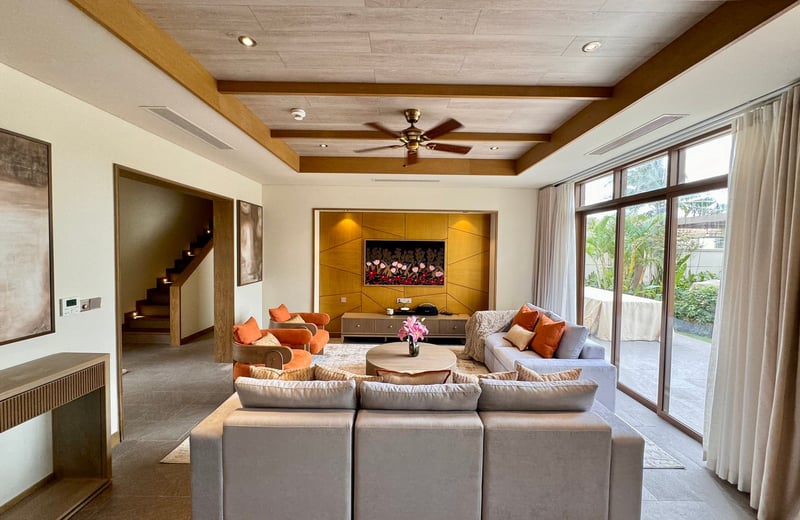 Rent a luxury and modern villa with a pool in Da Nang, Vietnam