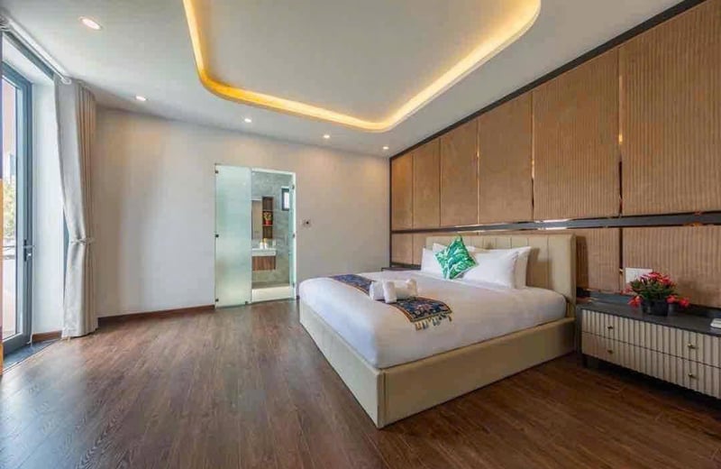 Alquiler de una casa de lujo y luminosa de 350 m² con un hermoso jardín en el distrito de Hai Chau, Da Nang, Vietnam