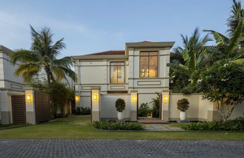 Luxurious, stylish villa for rent with pool, 557 m², Da Nang, Vietnam