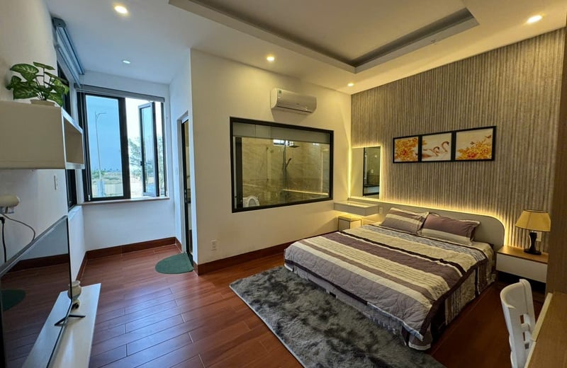 Location d'une maison moderne avec piscine proche de la mer, Da Nang, Vietnam
