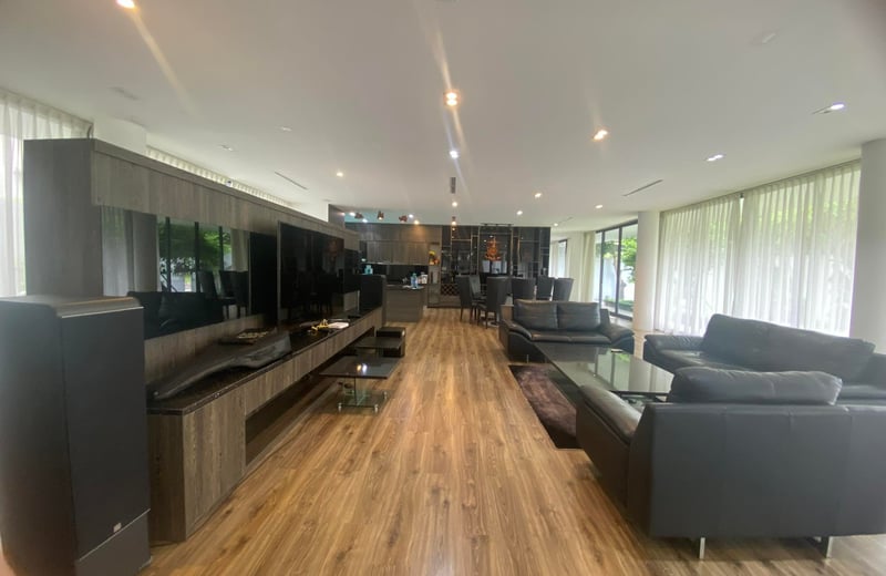 Alquiler de villa de lujo con piscina y jardín, 800 m², Ngu Hanh Son, Da Nang, Vietnam