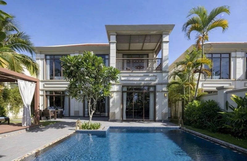 Rent of a luxury, modern villa, Ngu Hanh Son, Da Nang, Vietnam