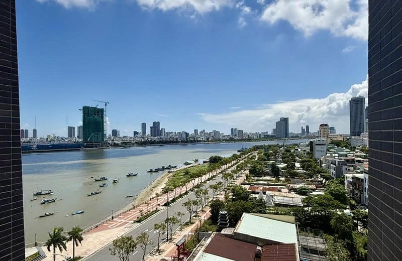 Modern Apartment 68m² for Rent Near the River, Hai Chau District, Da Nang, Vietnam