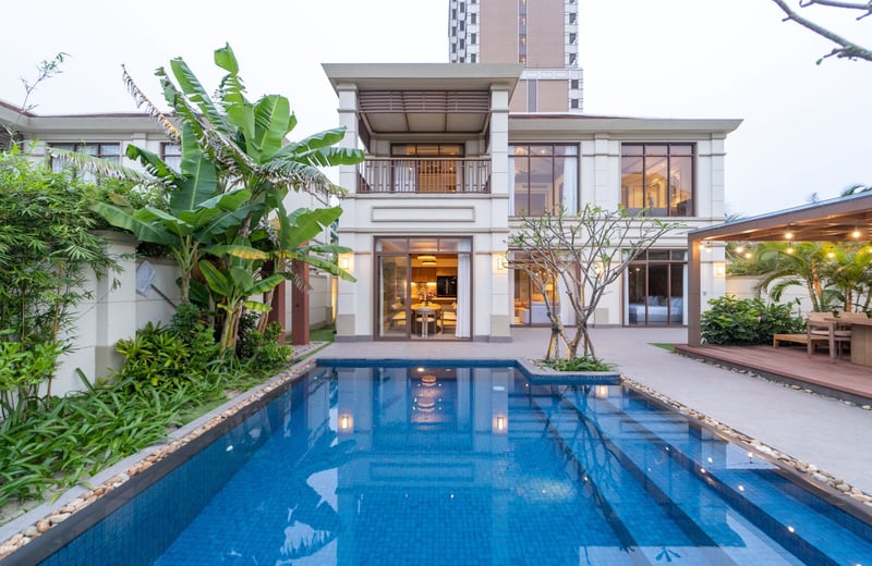 Luxuriöse und moderne Villa zur Miete im Fusion Resort, Da Nang, Vietnam