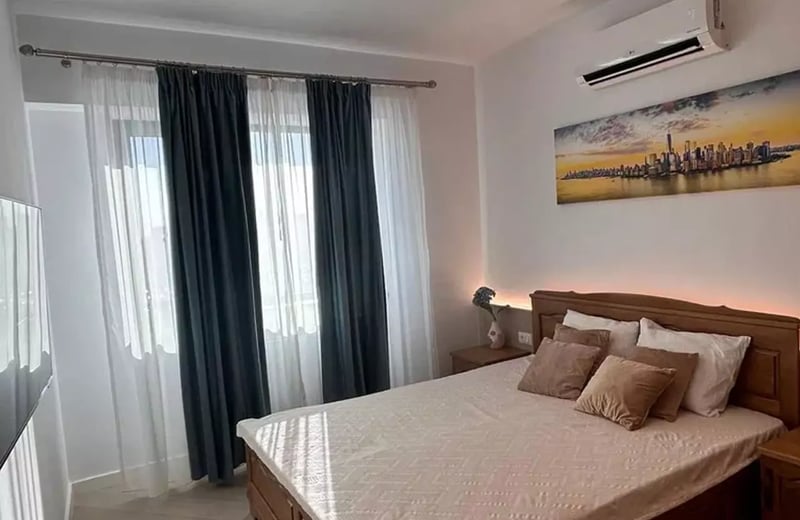 Alquiler a largo plazo de un apartamento de 2 habitaciones, 55 m², Bucarest, Rumanía