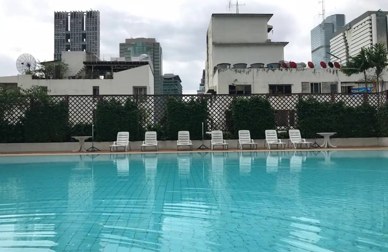 Möbliertes Studio-Apartment im Stadtteil Bang Rak zu vermieten, Bangkok, Thailand