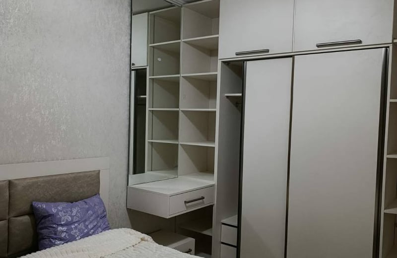 Location d’un appartement lumineux et meublé avec deux chambres, 74 m², Batoumi, Géorgie