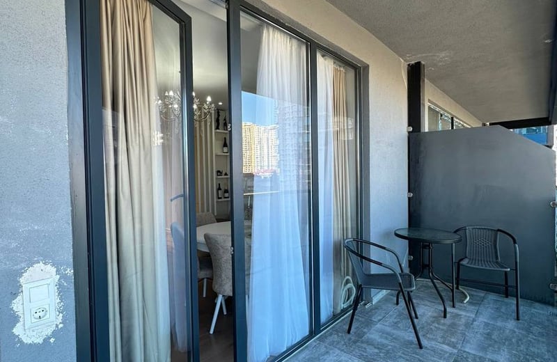 Alquiler de apartamento luminoso y cómodo, 55 m², Batumi, Georgia