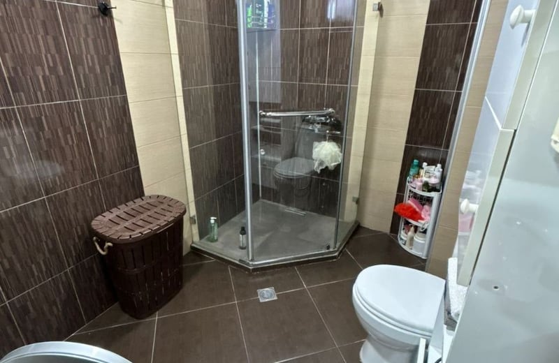 Appartement spacieux de 180 m² à louer à long terme à Batumi, Géorgie