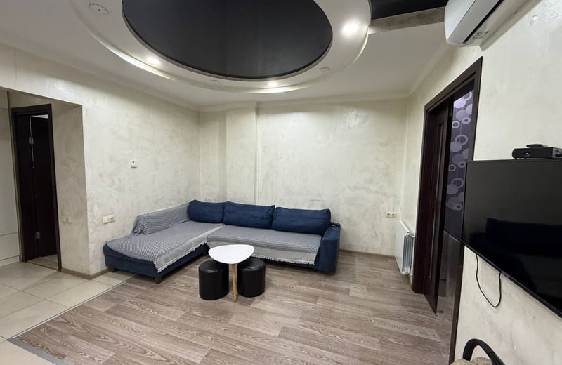 Apartamento luminoso y amueblado de 53 m² en alquiler en Batumi, Georgia