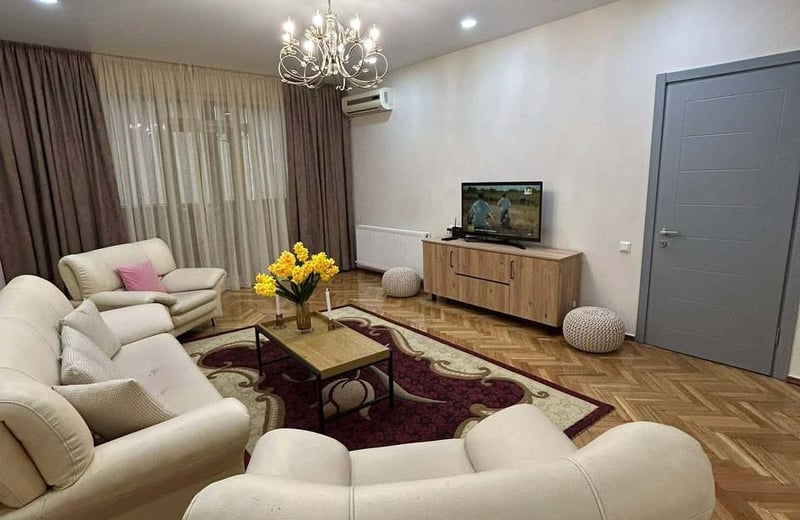 Spacious furnished 100 m² apartment for rent in Batumi, Georgia