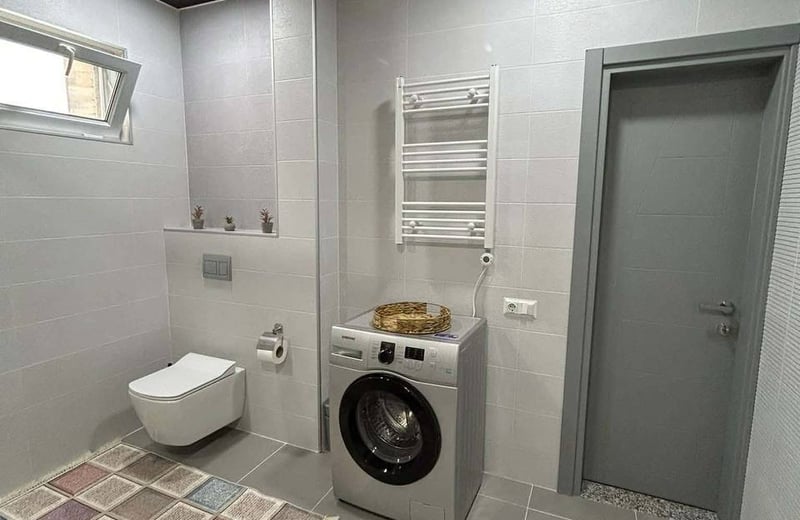 Spacious furnished 100 m² apartment for rent in Batumi, Georgia