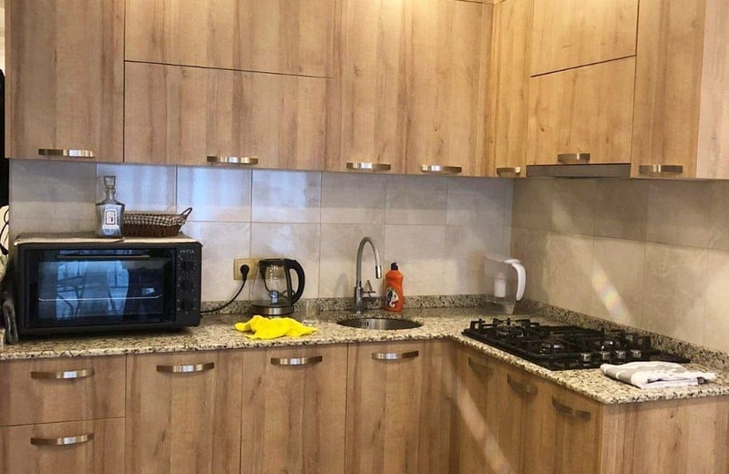 Просторная меблированная квартира 90 м² с видом на море в аренду, Батуми, Грузия