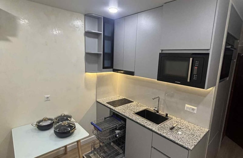 Neues möbliertes Studio 47 m² mit Terrasse in Rainbow zur Miete, Batumi, Georgien