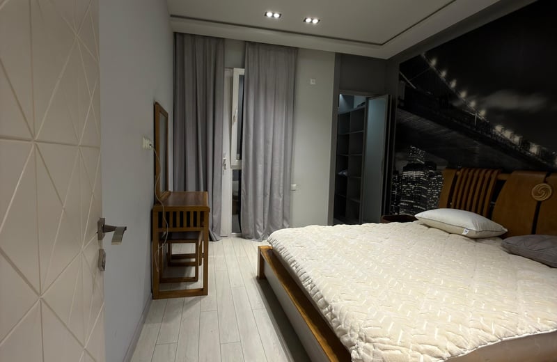 Location appartement spacieux meublé, 121 m², Batumi, Géorgie