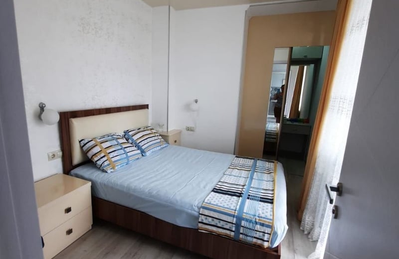 Geräumige möblierte wohnung zur miete, 80 m², Batumi, Georgien