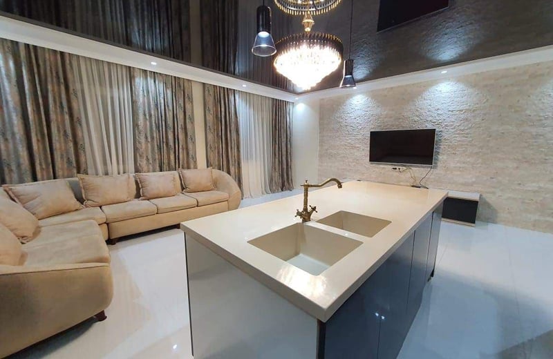 Alquiler de apartamento amplio, cómodo, 130 m², Batumi, Georgia