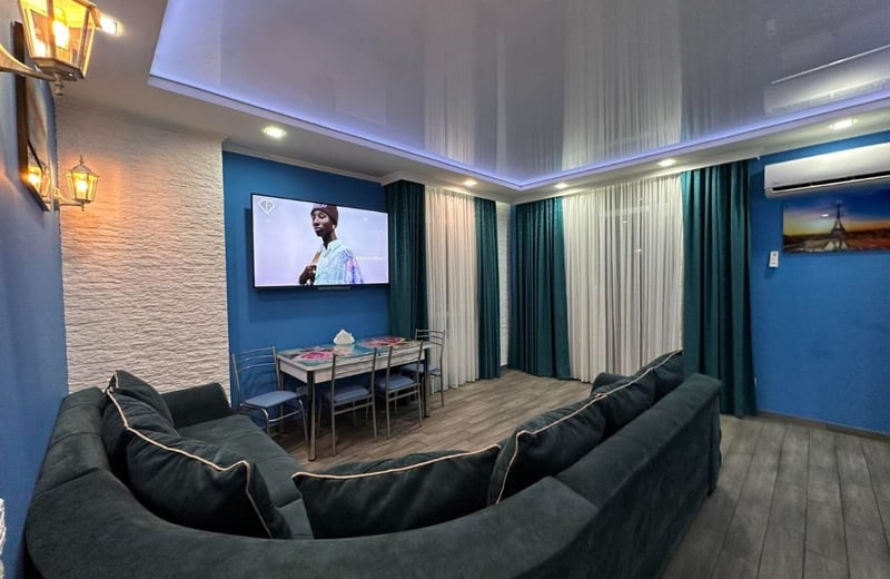 Location appartement spacieux, meublé, 72 м², Batumi, Géorgie