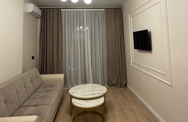 Alquiler de apartamento luminoso, cómodo, 47 m², Batumi, Georgia