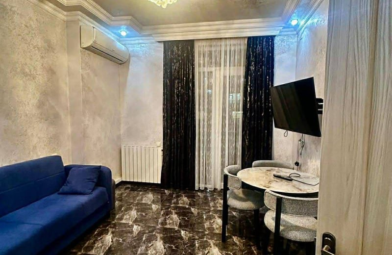 Alquiler de apartamento acogedor, amueblado, 50 m², Batumi, Georgia