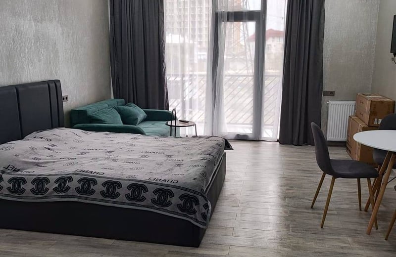 Location studio confortable, meublé, proche de la mer, 35 м², Batumi, Géorgie
