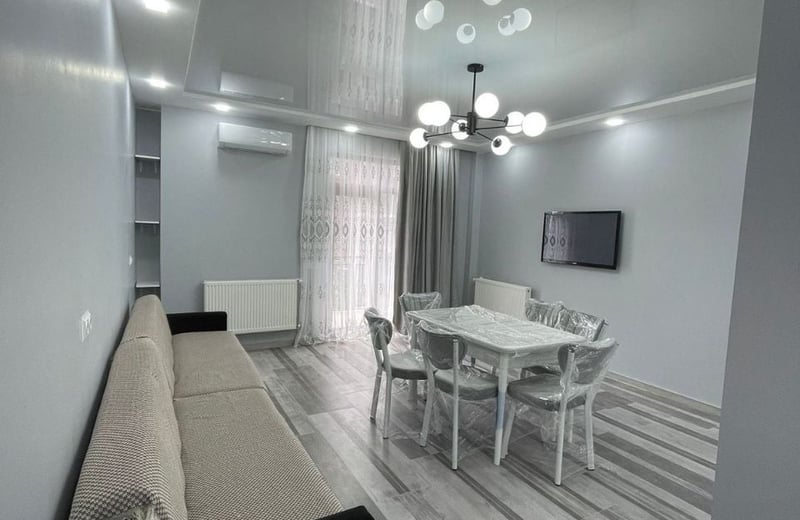 Alquiler de moderno apartamento, 55 m², Batumi, Georgia