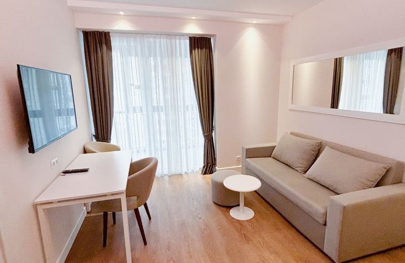 Alquiler de luminoso y moderno apartamento con vista al mar en Alliance Batumi, Batumi, Georgia