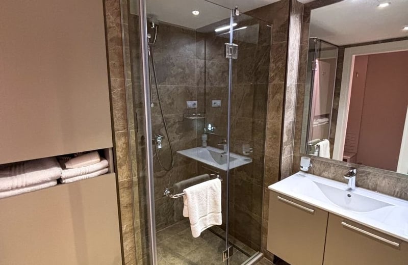 Alquiler de luminoso y moderno apartamento con vista al mar en Alliance Batumi, Batumi, Georgia