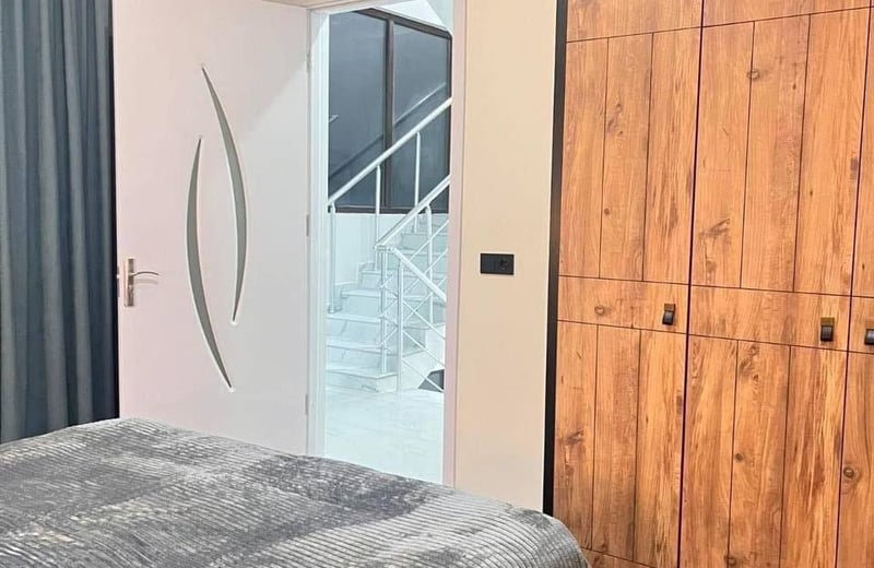 Alquiler de amplia casa amueblada, 200 m², Batumi, Georgia