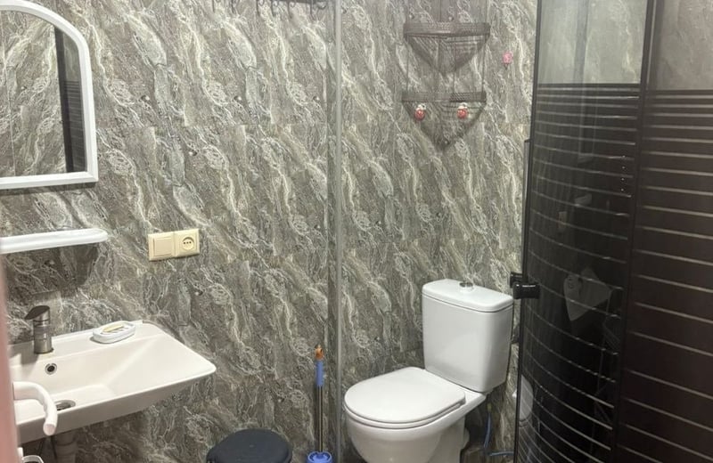 Location d’un appartement cosy et meublé, 42 м², Batouми, Géоргие