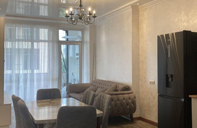 Location d’un appartement neuf et moderne, 75 м², Batouми, Géоргие