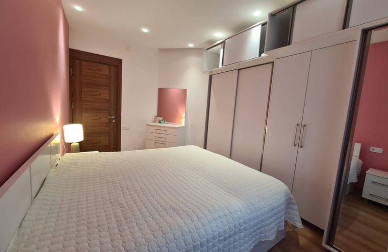 Rental of a new, bright apartment, 75 m², Batumi, Georgia