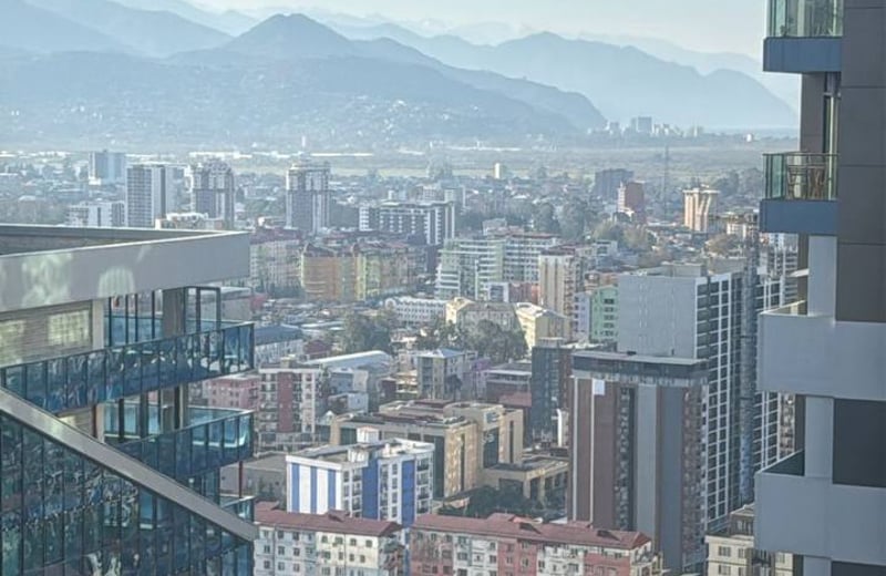 Аренда просторной, современной квартиры, 60 м², Батуми, Грузия