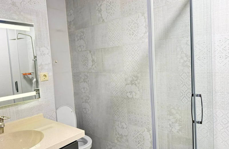 Bright and spacious 110 m² apartment for rent, Batumi, Georgia