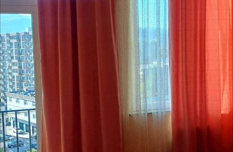 Mieten Sie eine gemütliche, möblierte 70 m² Wohnung in Batumi, Georgien