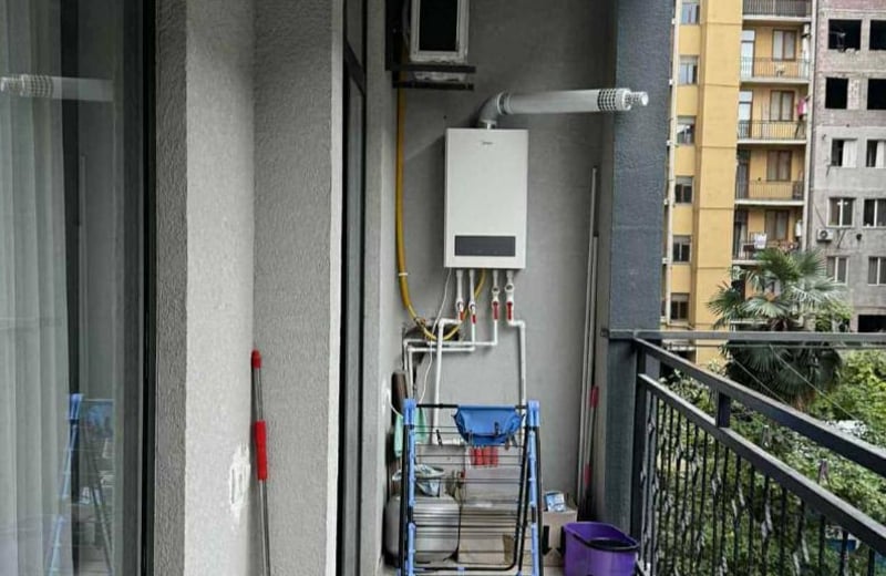 Аренда уютной, меблированной квартиры с двумя спальнями, 60 м², Батуми, Грузия