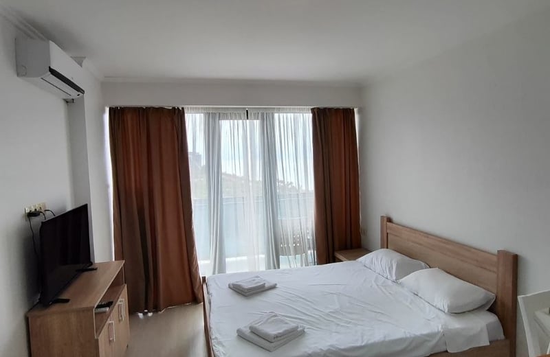 Аренда комфортной, светлой студии с видом на море, ЖК Orbi Beach Tower, Батуми, Грузия
