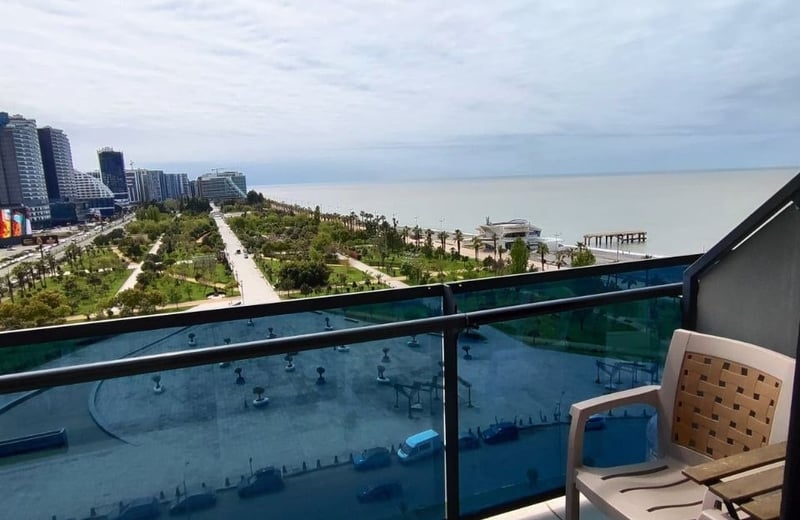Аренда комфортной, светлой студии с видом на море, ЖК Orbi Beach Tower, Батуми, Грузия
