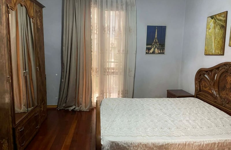 Аренда просторной и меблированной квартиры, Батуми, Грузия